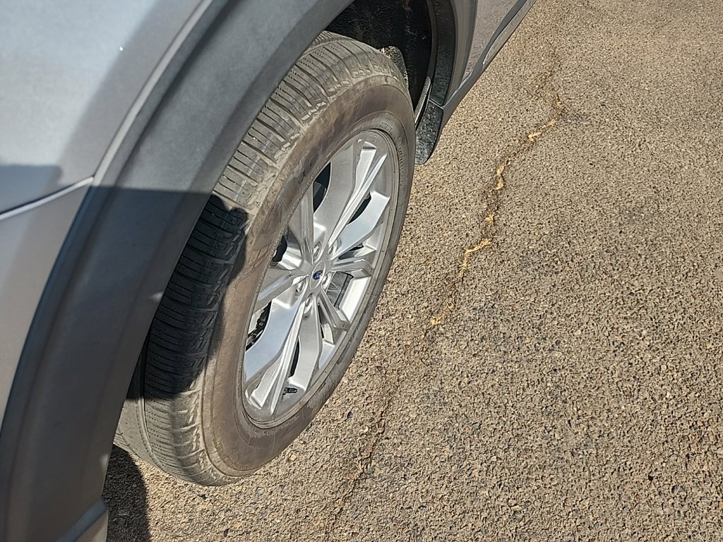 Used 2023 Silver Metallic Ford XLT image 14