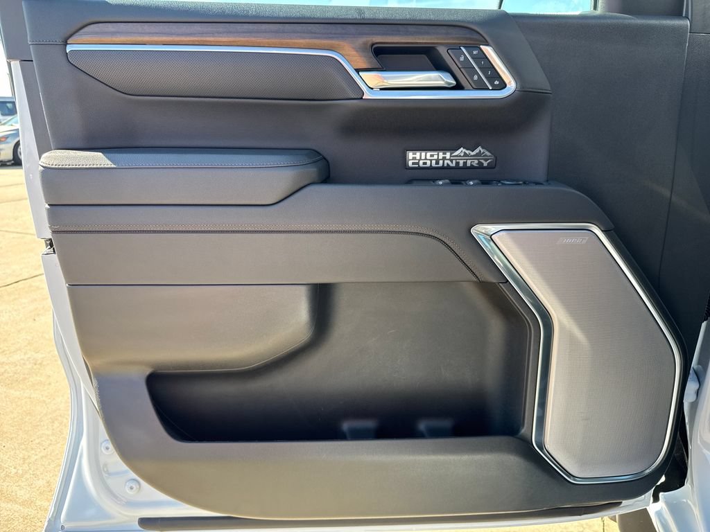 2026 Chevrolet Silverado 1500 High Country - Photo 21