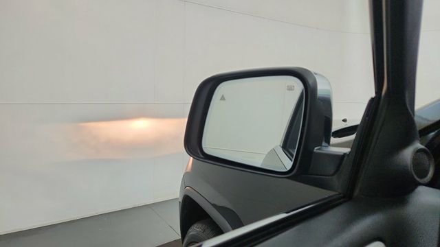 Used 2022 Black Jeep Limited image 21