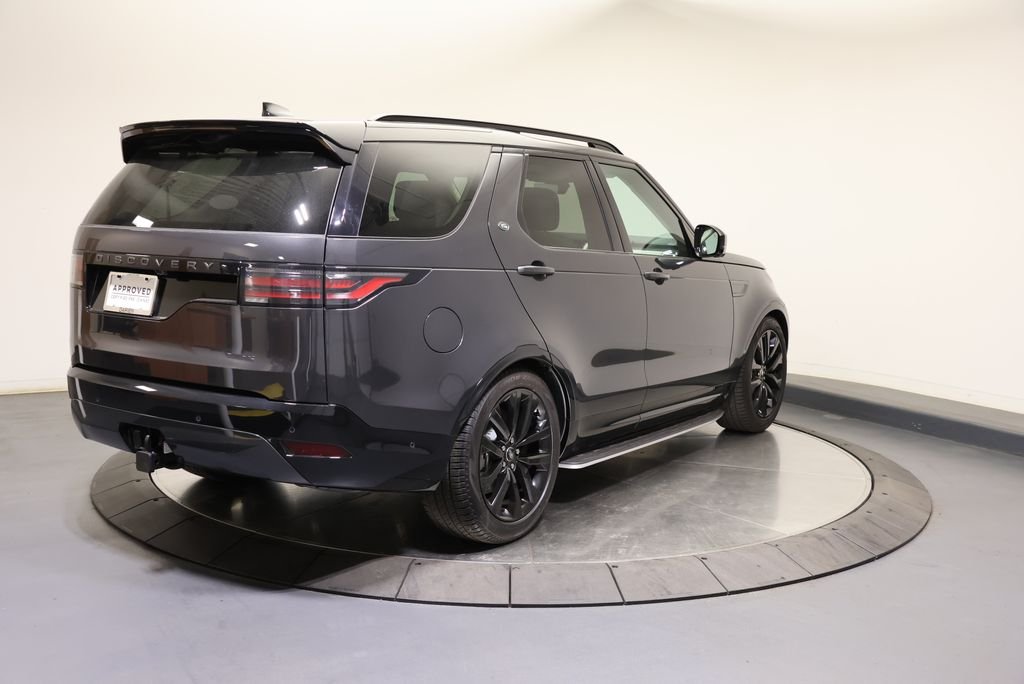 Certified Used 2026 Carpathian Gray Premium Metallic Land Rover Dynamic SE image 5