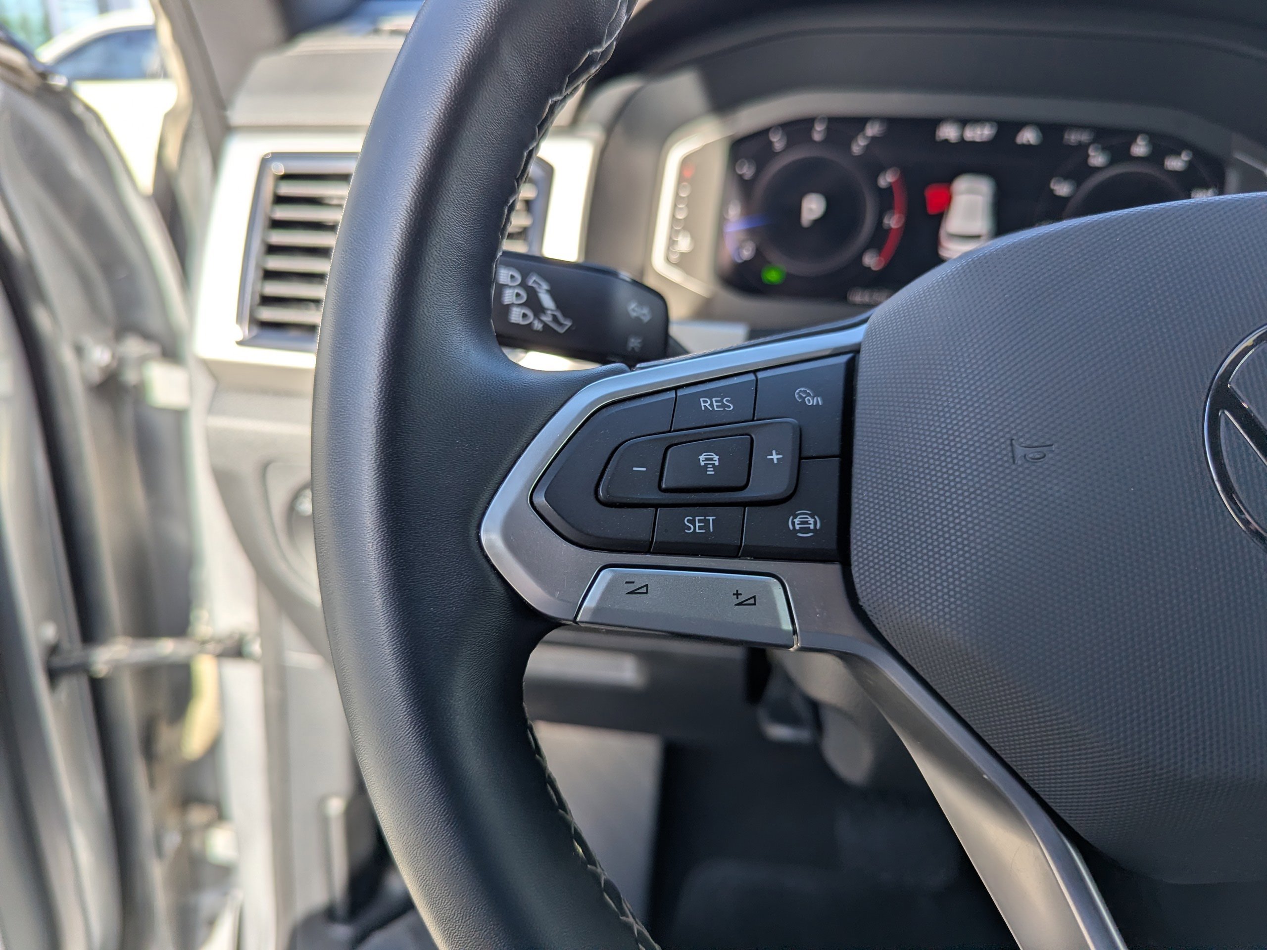 2023 Volkswagen Atlas Cross Sport SE w/Tech - Photo 15