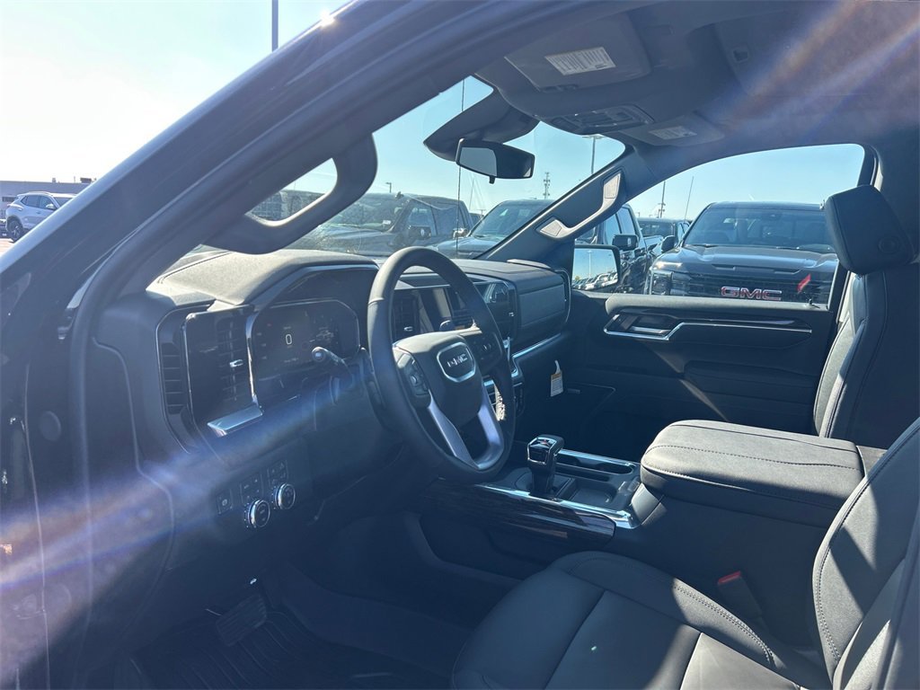 2026 GMC SIERRA - Image 16