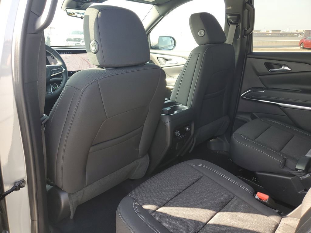 2026 Chevrolet Traverse LT - Photo 15