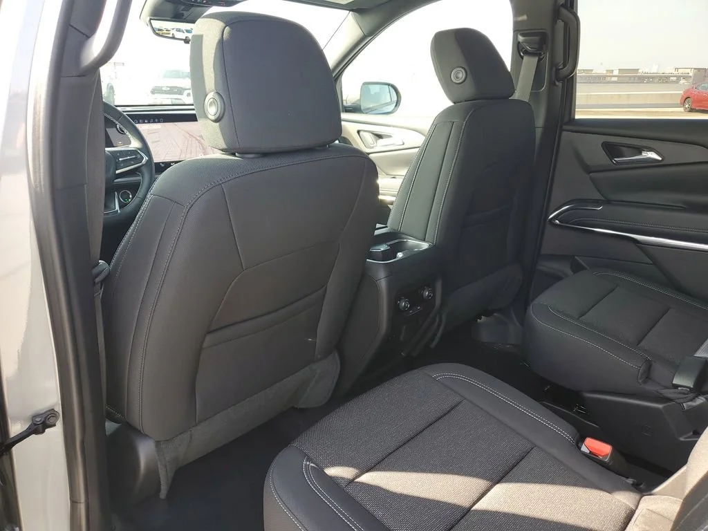 2026 Chevrolet Traverse LT - Photo 15