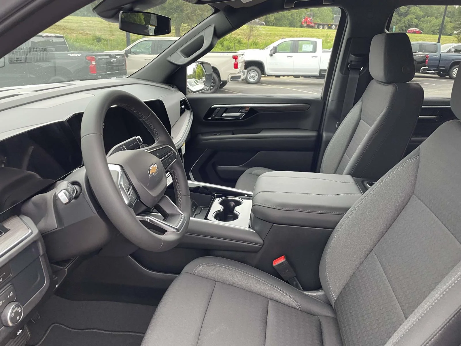 New 2026 Summit White Chevrolet LS image 21