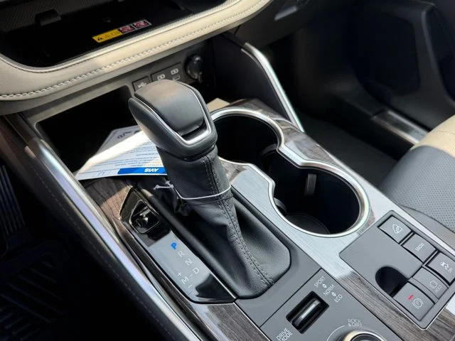 New 2026 Wind Chill Pearl Toyota Limited image 14
