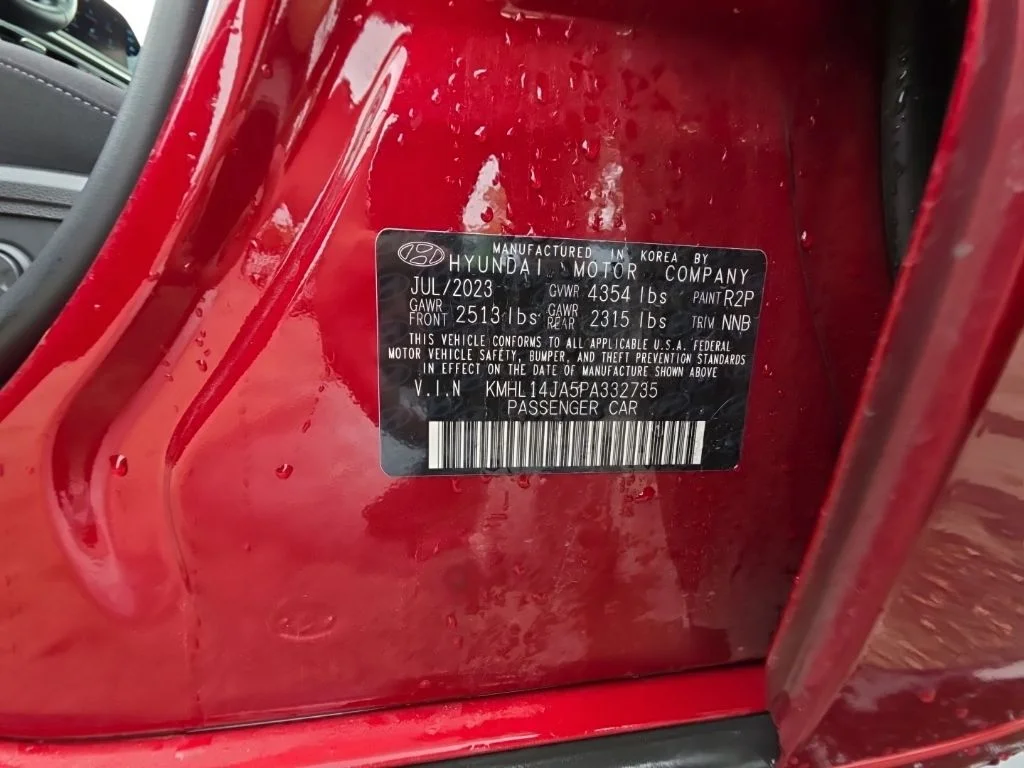 Used 2023 Red Hyundai SEL image 24