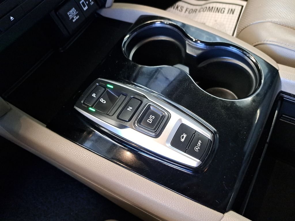 Used 2020 White Honda RTL-E image 23