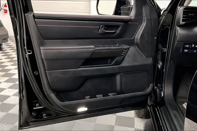 2023 Toyota Sequoia TRD Pro - Photo 20