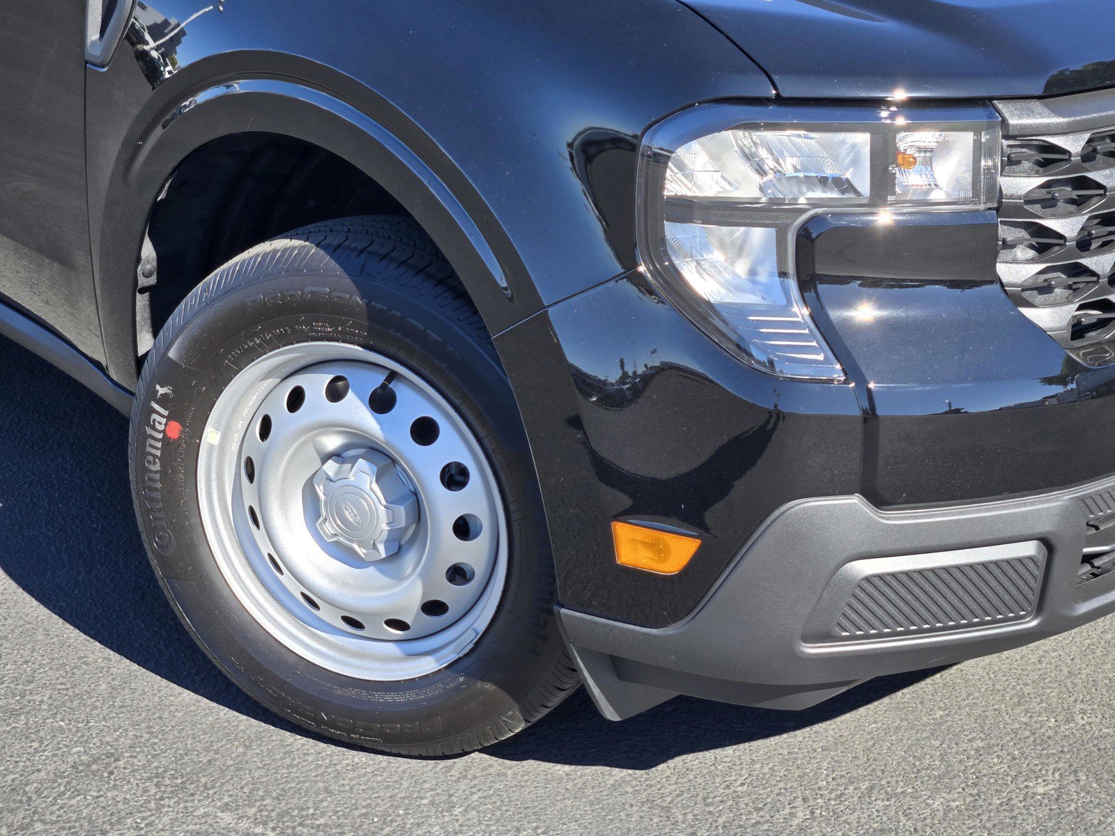 New 2026 Shadow Black Ford XL image 6