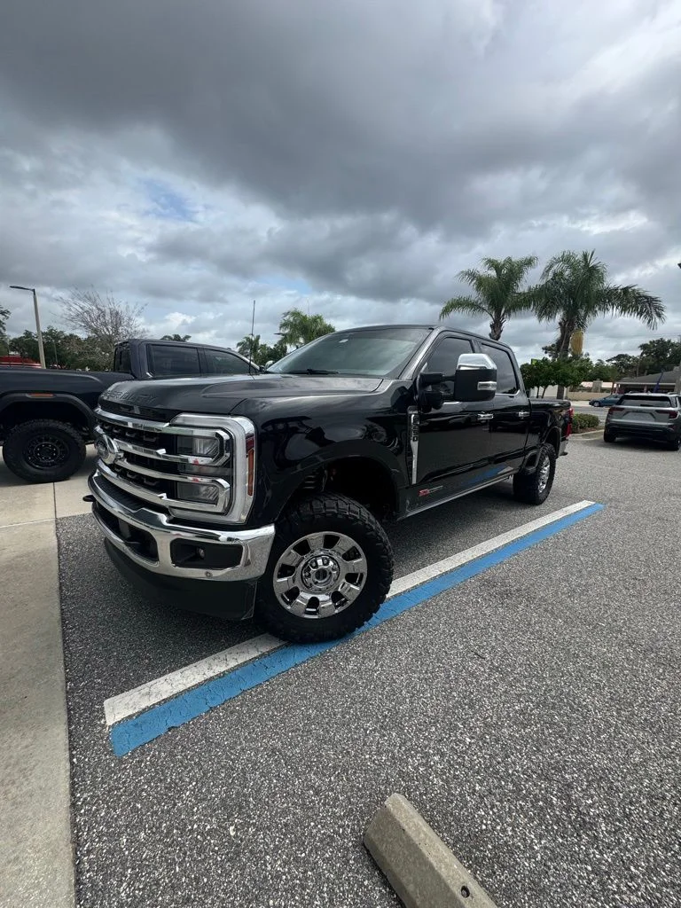 2025 Ford F-250 King Ranch 4x4 Crew Cab 6-3/4' Box's photo