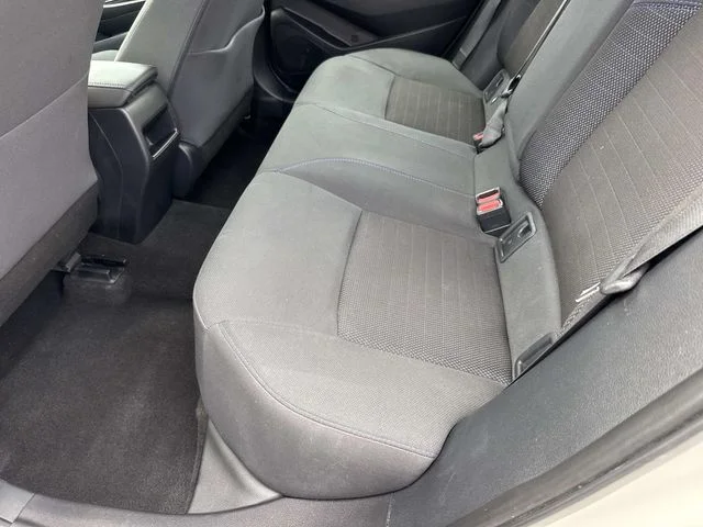 Used 2020 White Toyota SE image 15