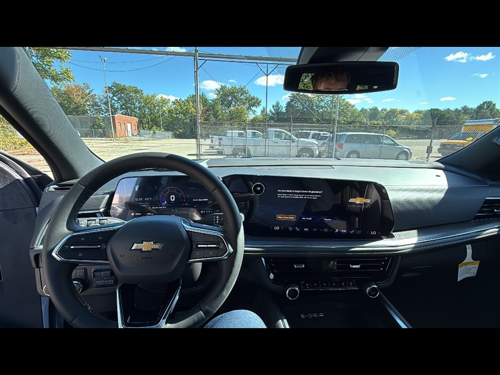 2026 Chevrolet Suburban Premier - Photo 10