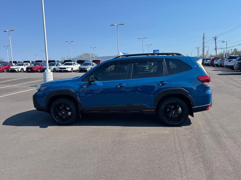 Used 2025 Geyser Blue Subaru Wilderness image 2