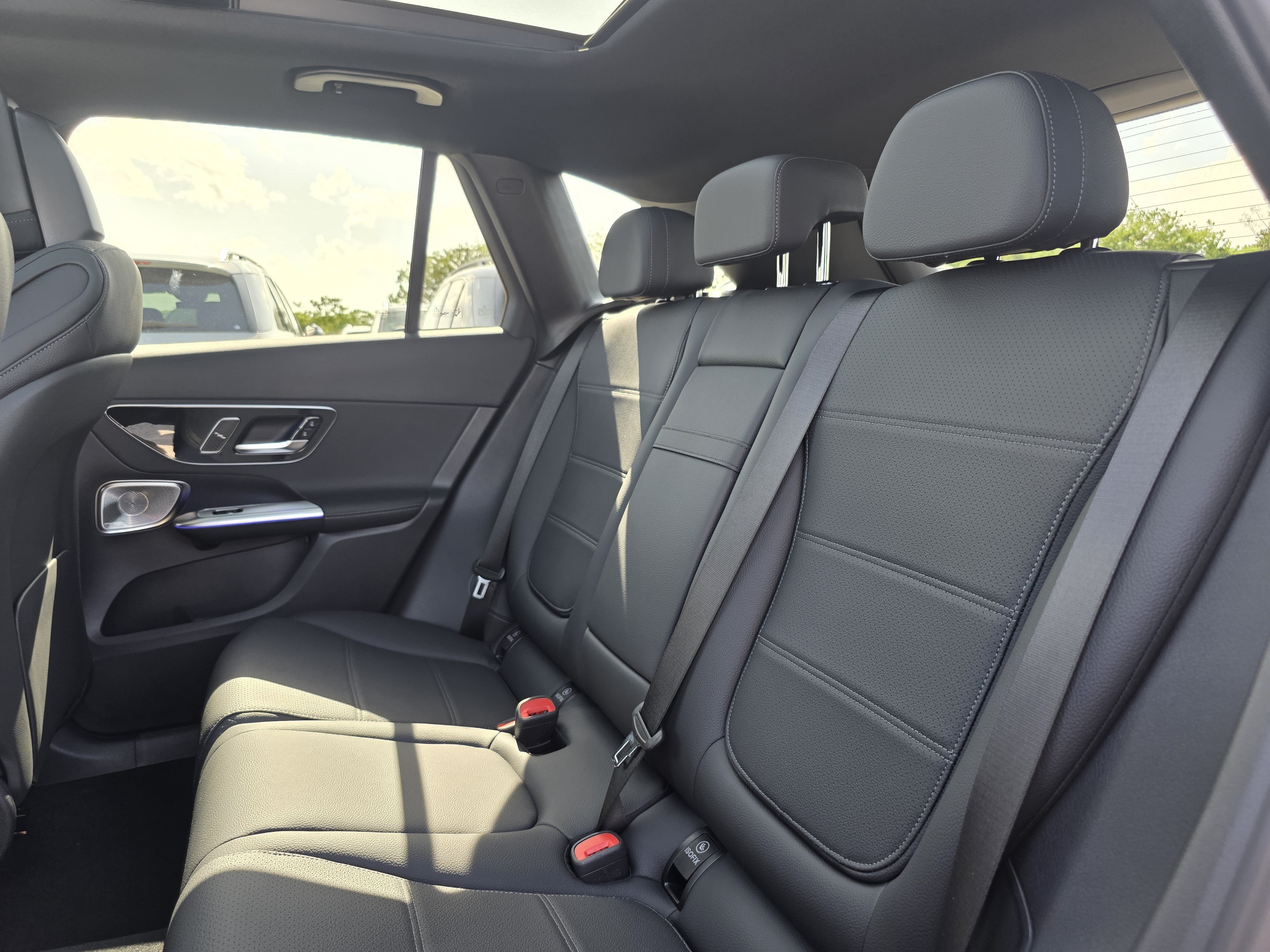 New 2026 MANUFAKTUR Alpine Grey Mercedes-Benz GLC 300 image 14