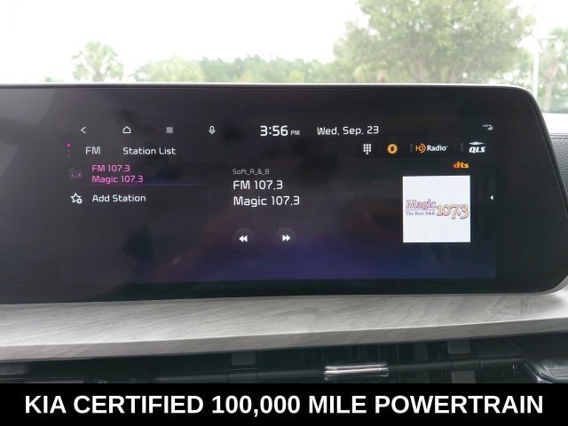 Used 2025 Black Kia SX X-Line image 17