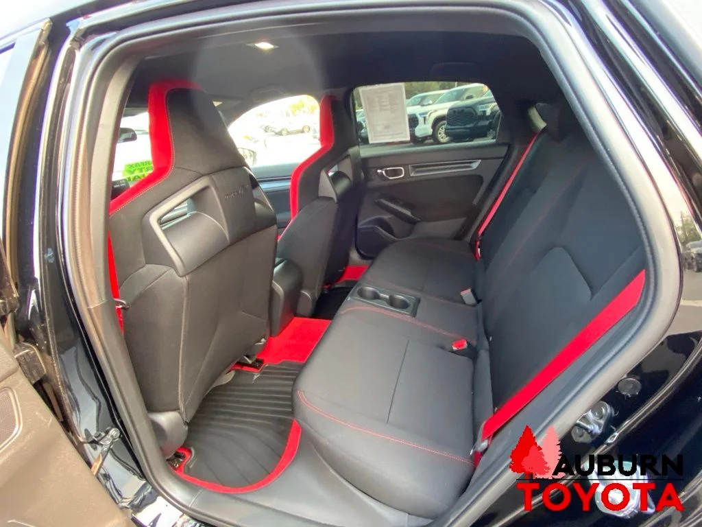 Used 2023  Honda  image 24