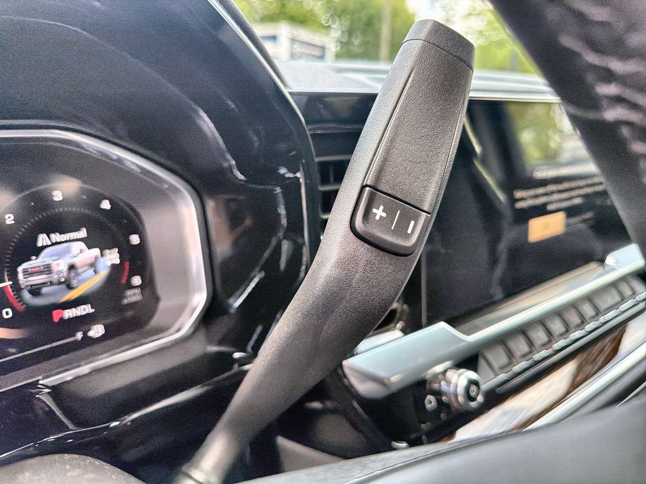 New 2026 Summit White GMC SLE image 14