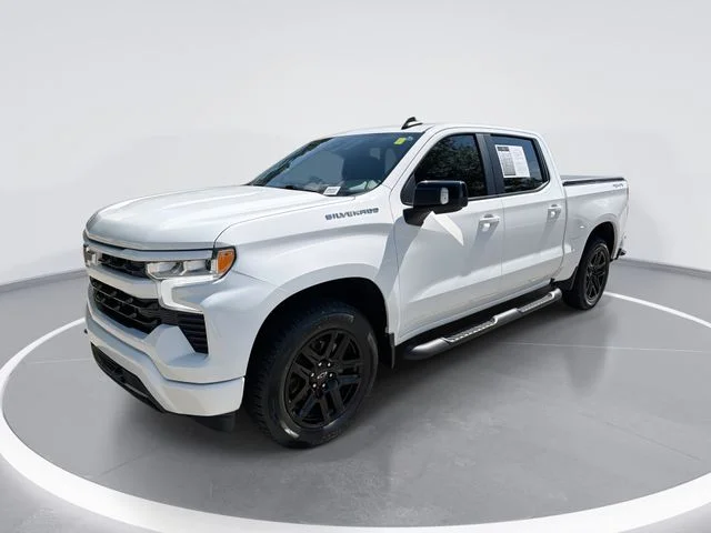 Used 2023 White Chevrolet RST image 1