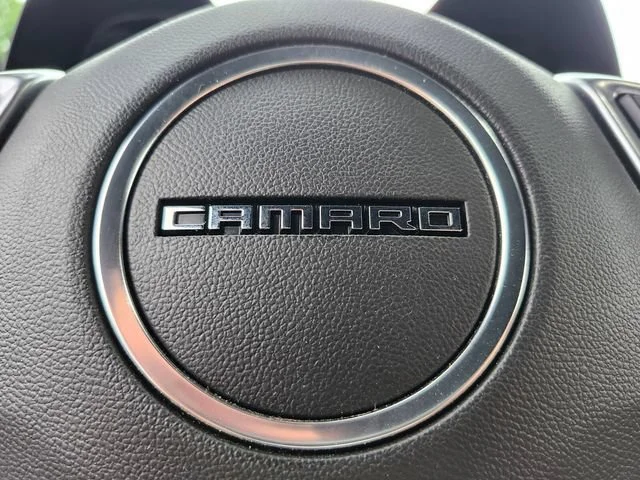Used 2018 BLACK Chevrolet 1SS image 32