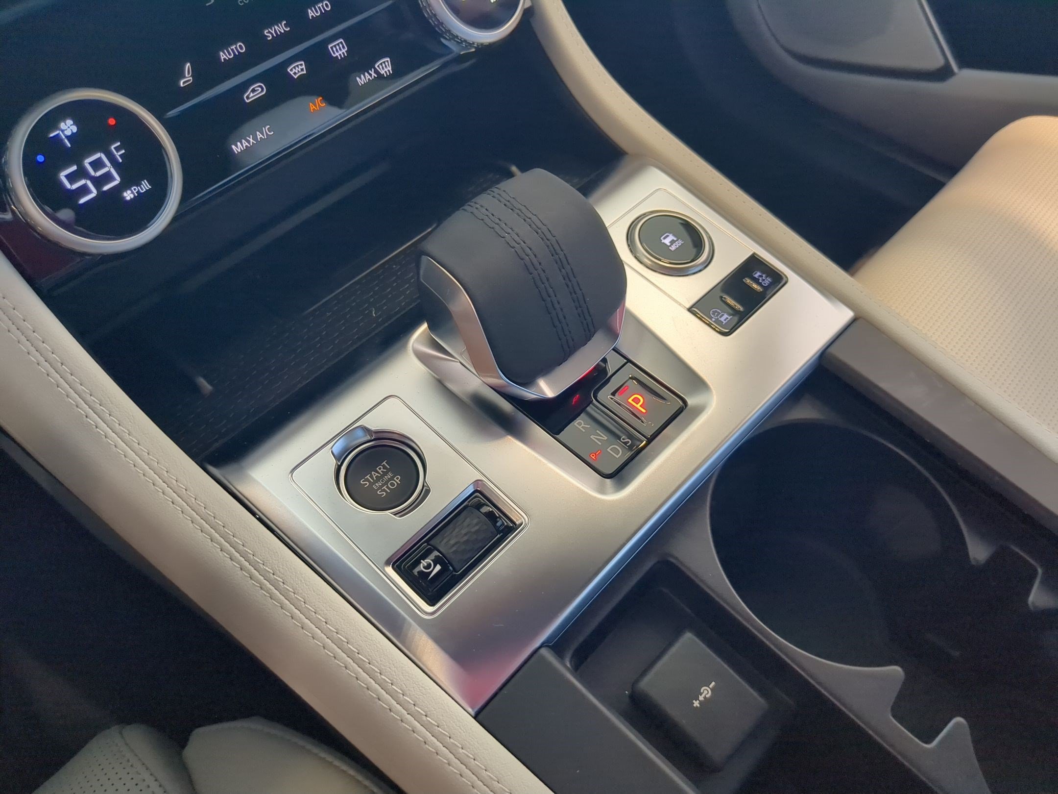 2026 Jaguar F-Pace R-Dynamic S - Photo 21