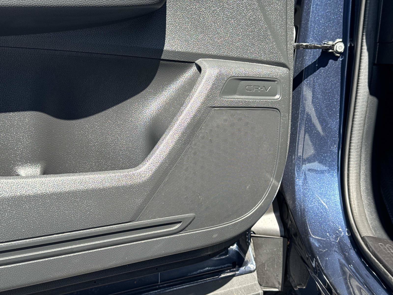 2025 Honda CR-V EX - Photo 21