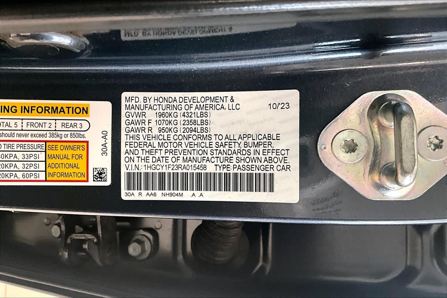 Used 2024 Meteorite Gray Metallic Honda LX image 31