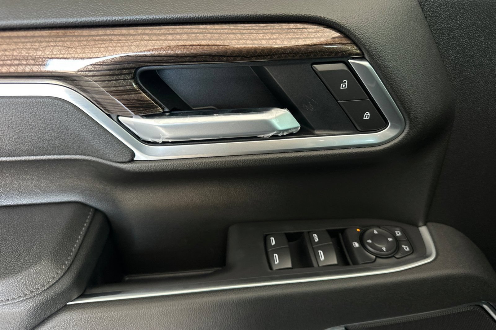 2026 Chevrolet Silverado 1500 LT - Photo 11