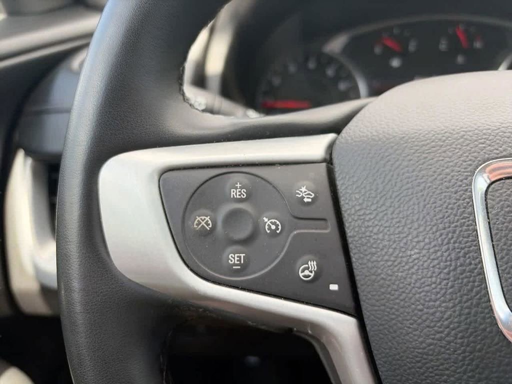 2024 GMC Terrain SLT - Photo 23