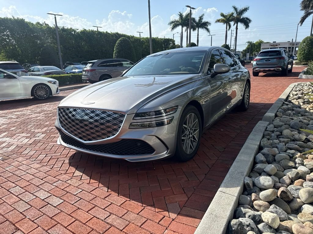 Used 2025 Silver Genesis 2.5T image 2