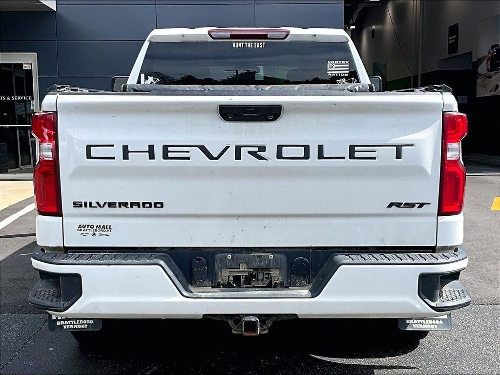 Used 2023 White Chevrolet RST image 5