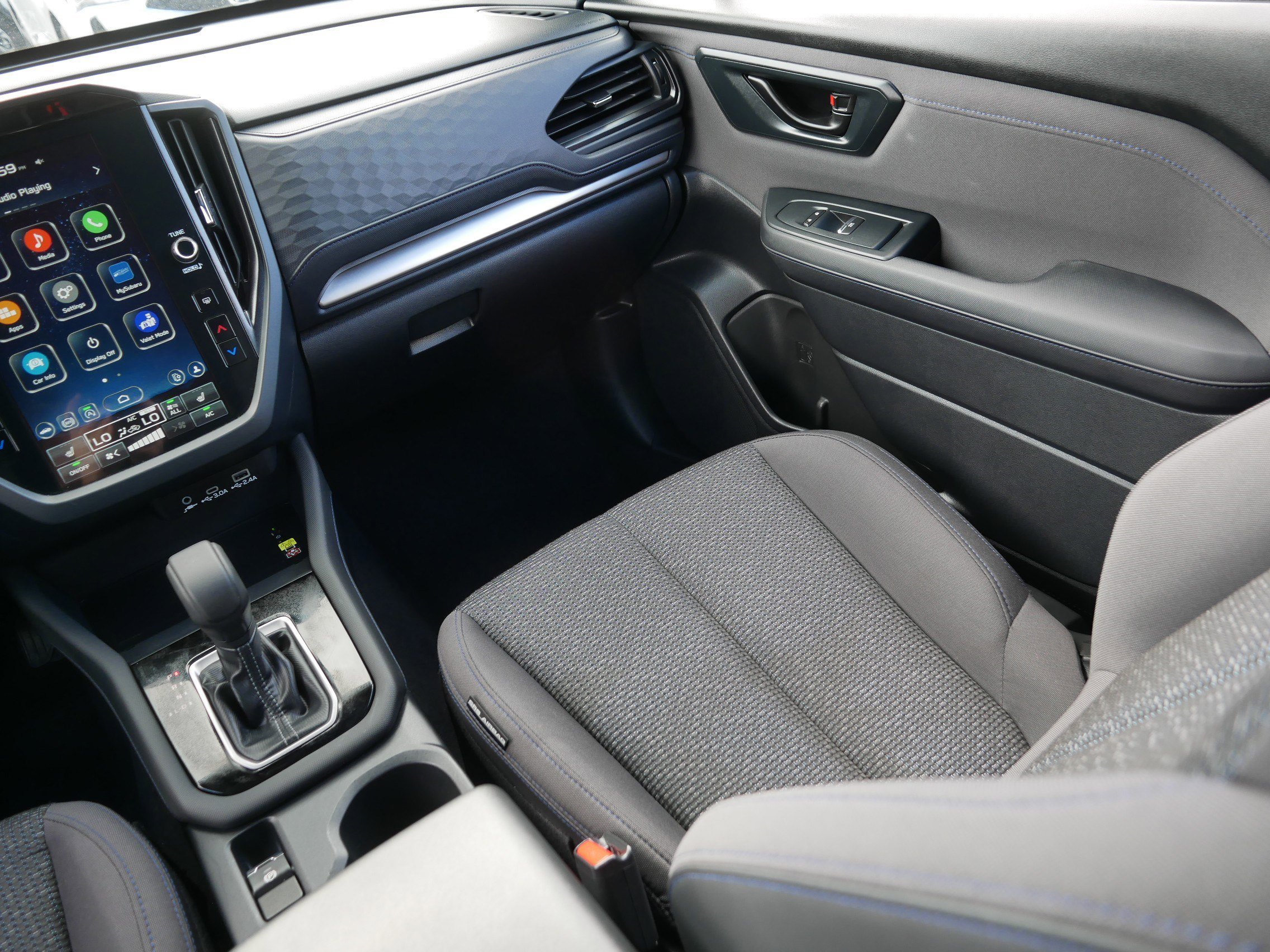Used 2025 Magnetite Gray Metallic Subaru Premium image 11