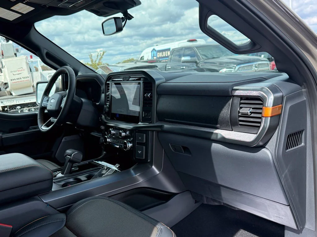 New 2026 Gray Ford Tremor image 29