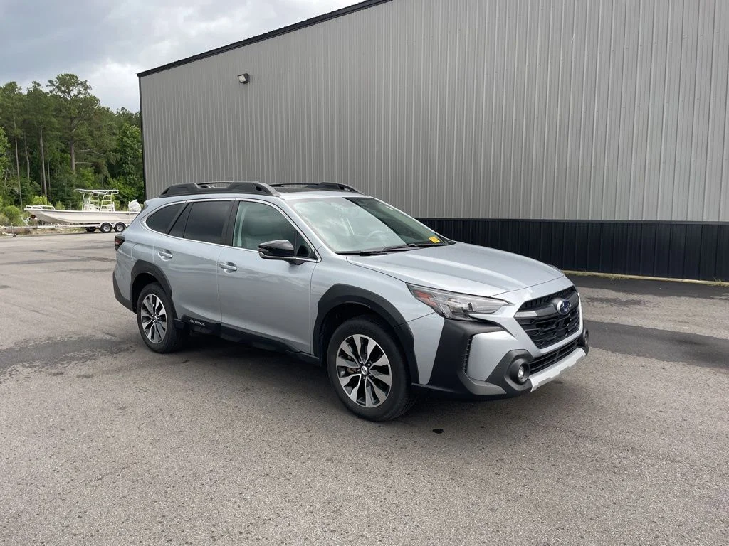 2024 Subaru Outback Limited's photo