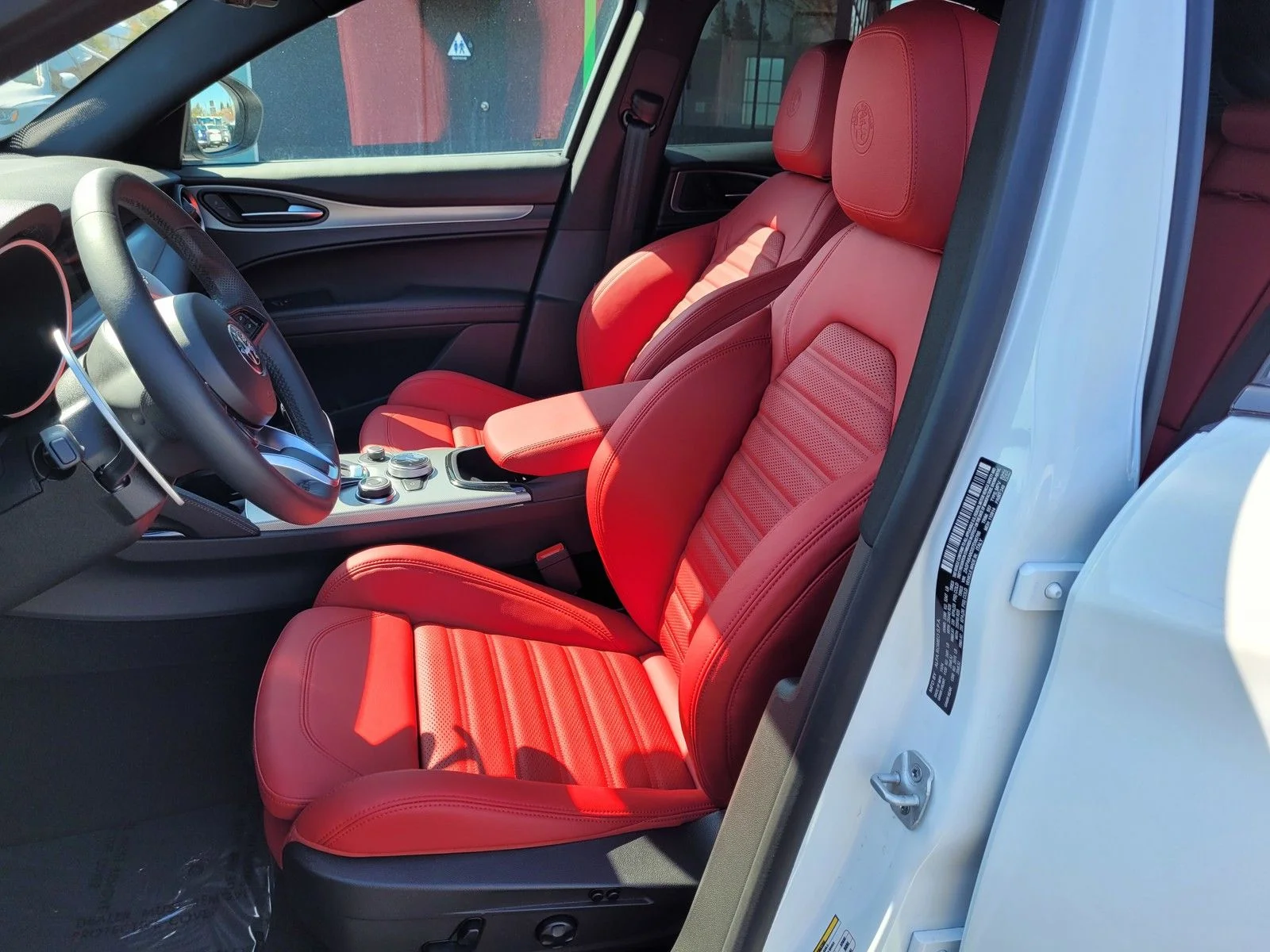 2025 Alfa Romeo Stelvio Base - Photo 10