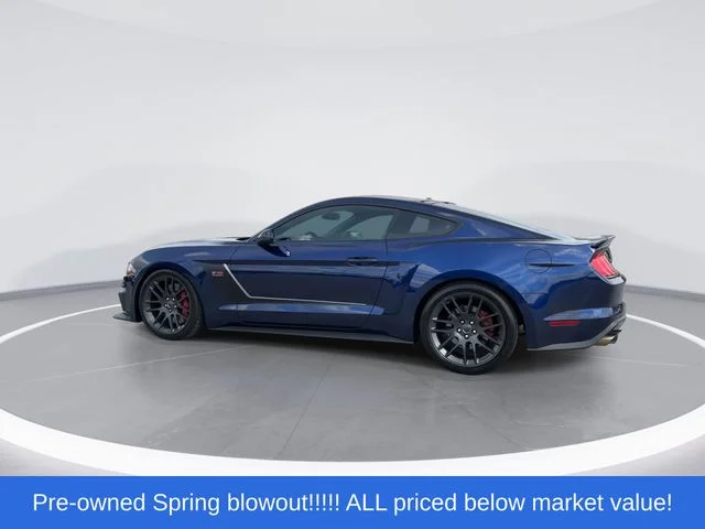 Used 2019 Blue Ford GT Premium image 5