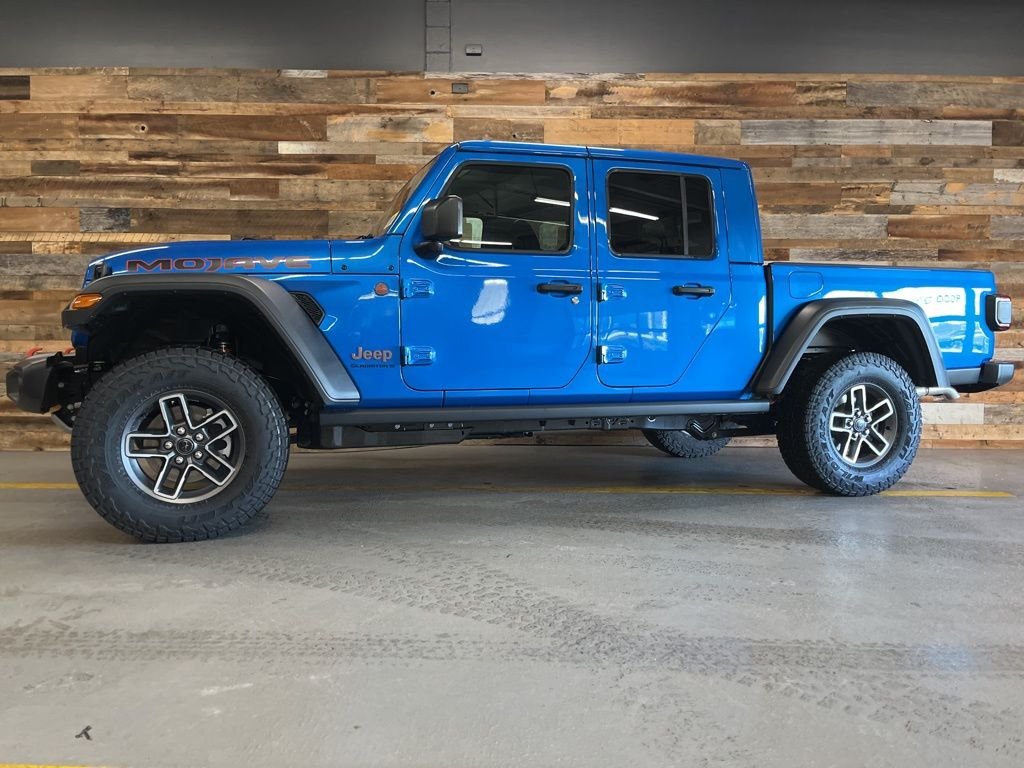 New 2026 Hydro Blue Pearl-Coat Exterior Paint Jeep Mojave image 53