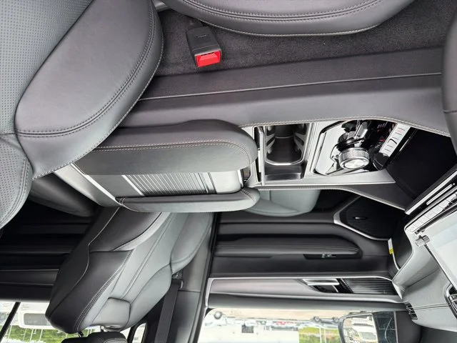 New 2026 Black Jeep Limited Altitude image 14