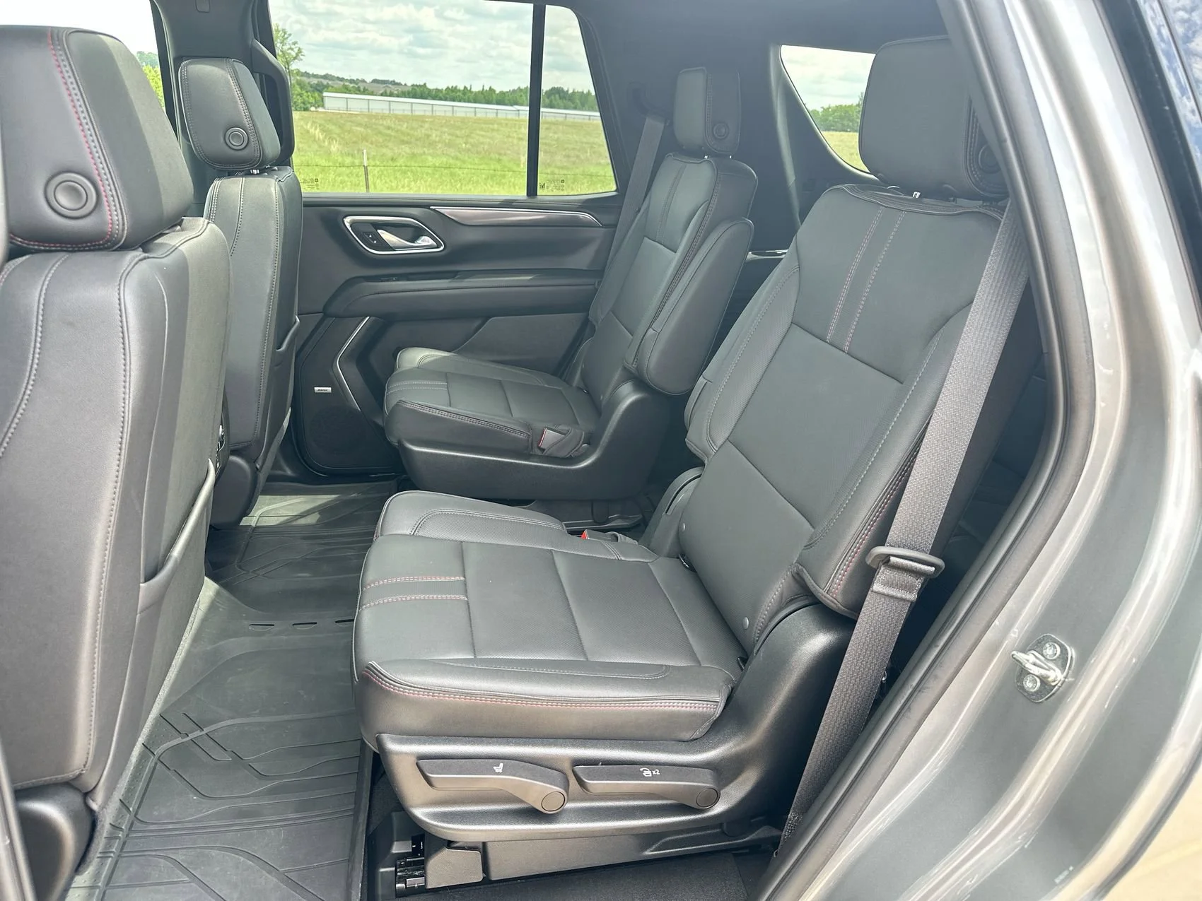 Used 2023 Sterling Gray Metallic Chevrolet RST image 23