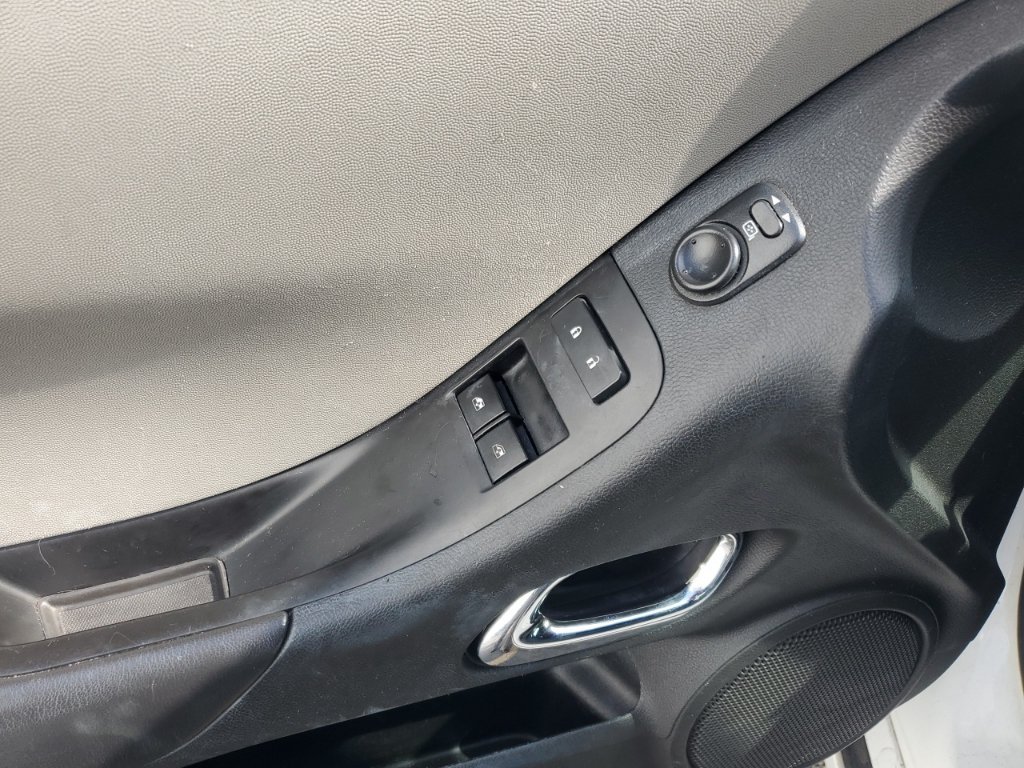 Used 2015 White Chevrolet 2LS image 11