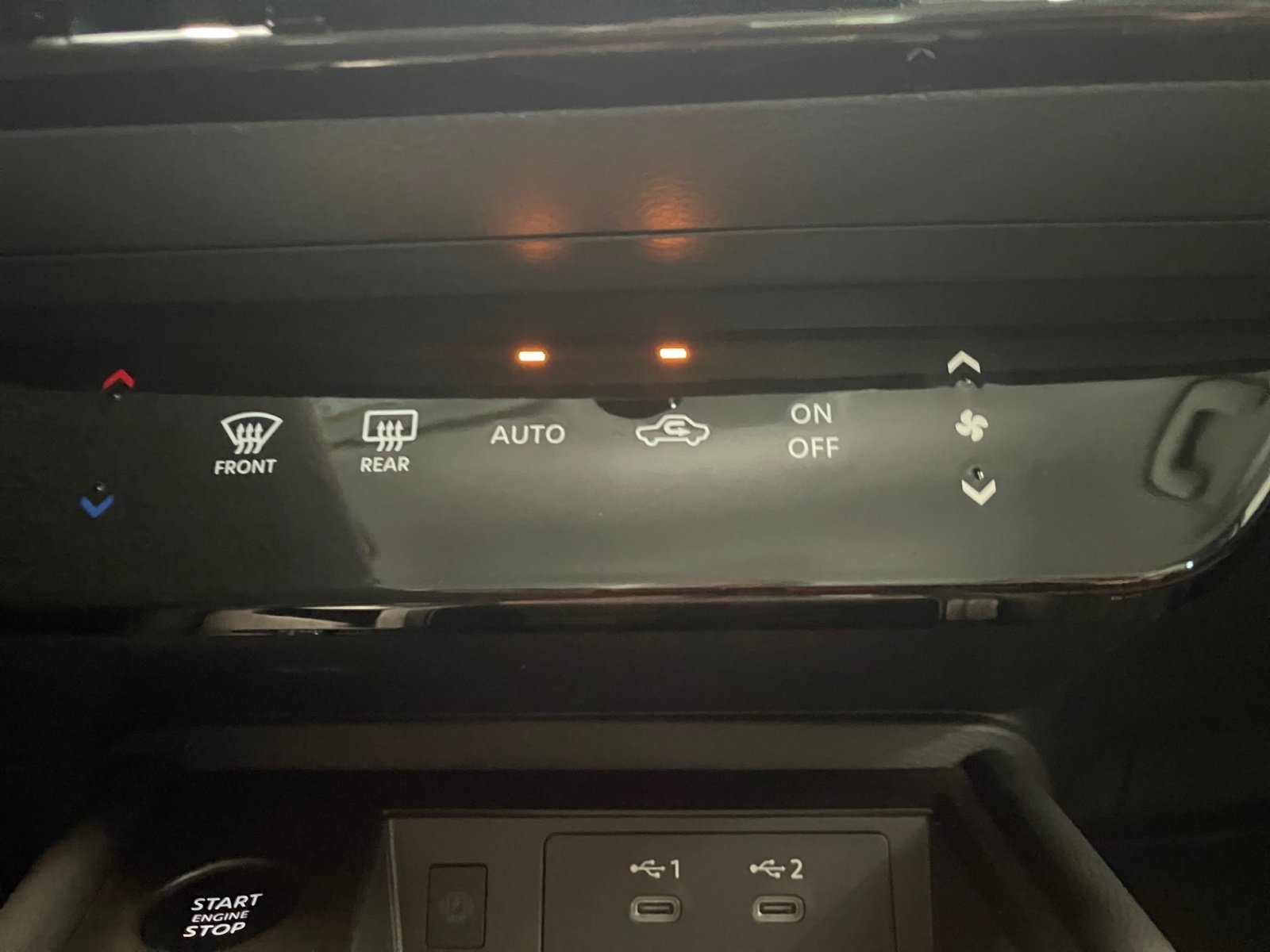 2026 Nissan KICKS SR - Photo 17