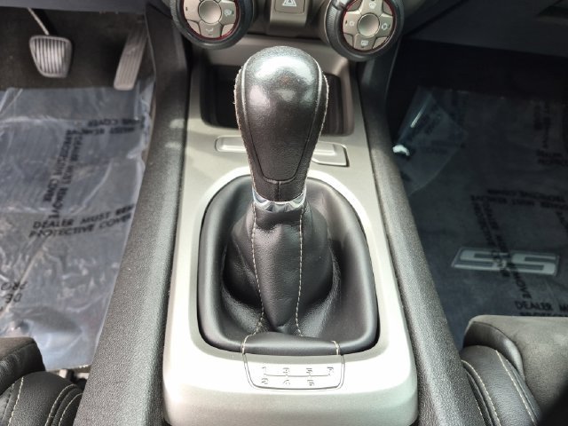 Used 2014 Red Chevrolet SS image 21