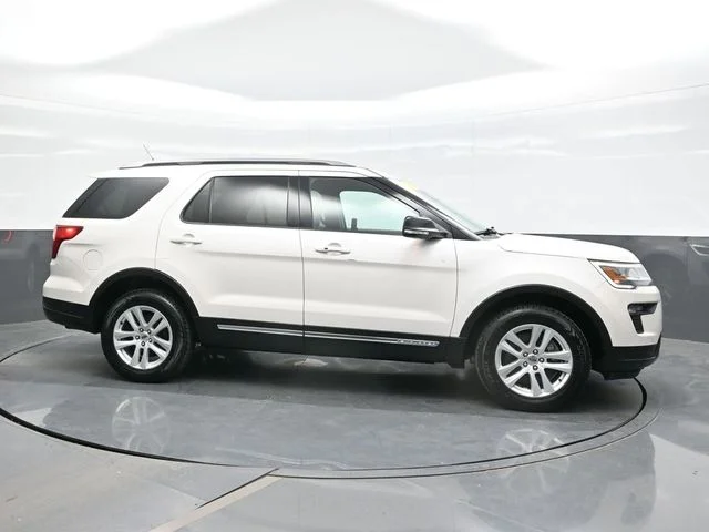 Used 2018 White Ford XLT image 8
