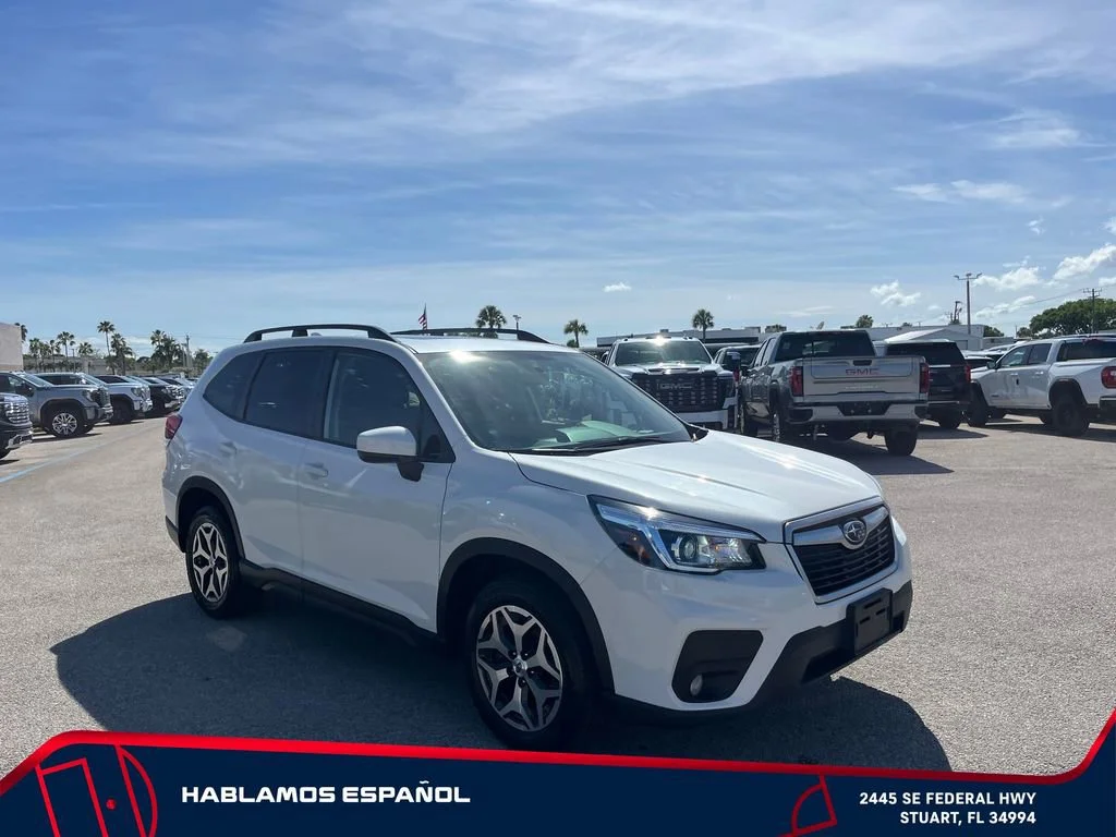 Used 2020 White Subaru Premium image 2