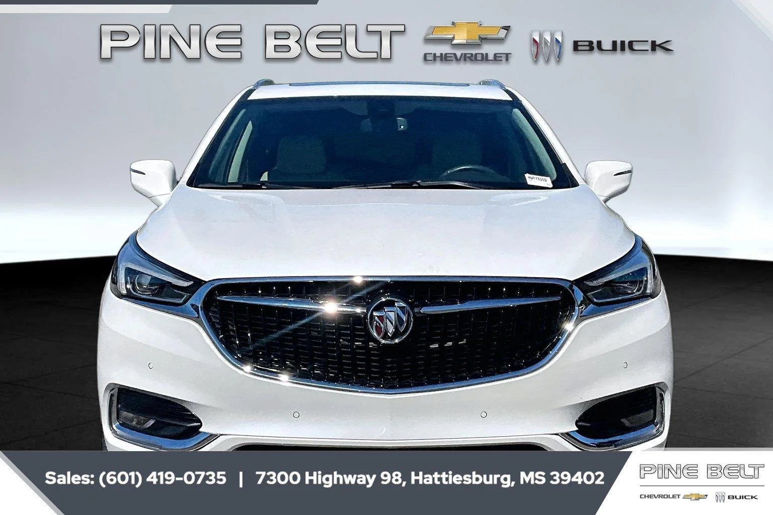 Used 2021 White Frost Tricoat Buick Premium image 3