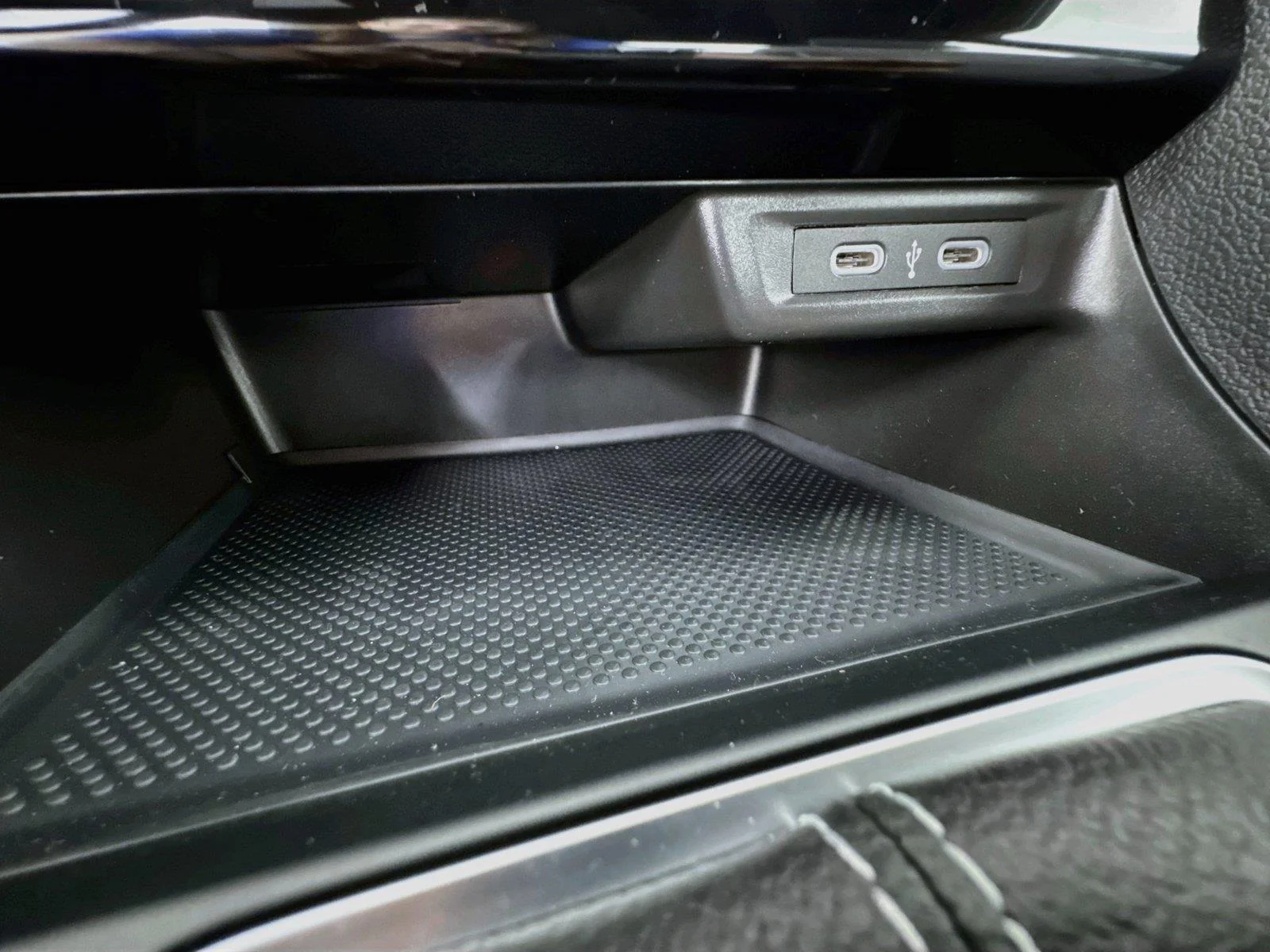 New 2027 GRAY VOLKSWAGEN  image 31