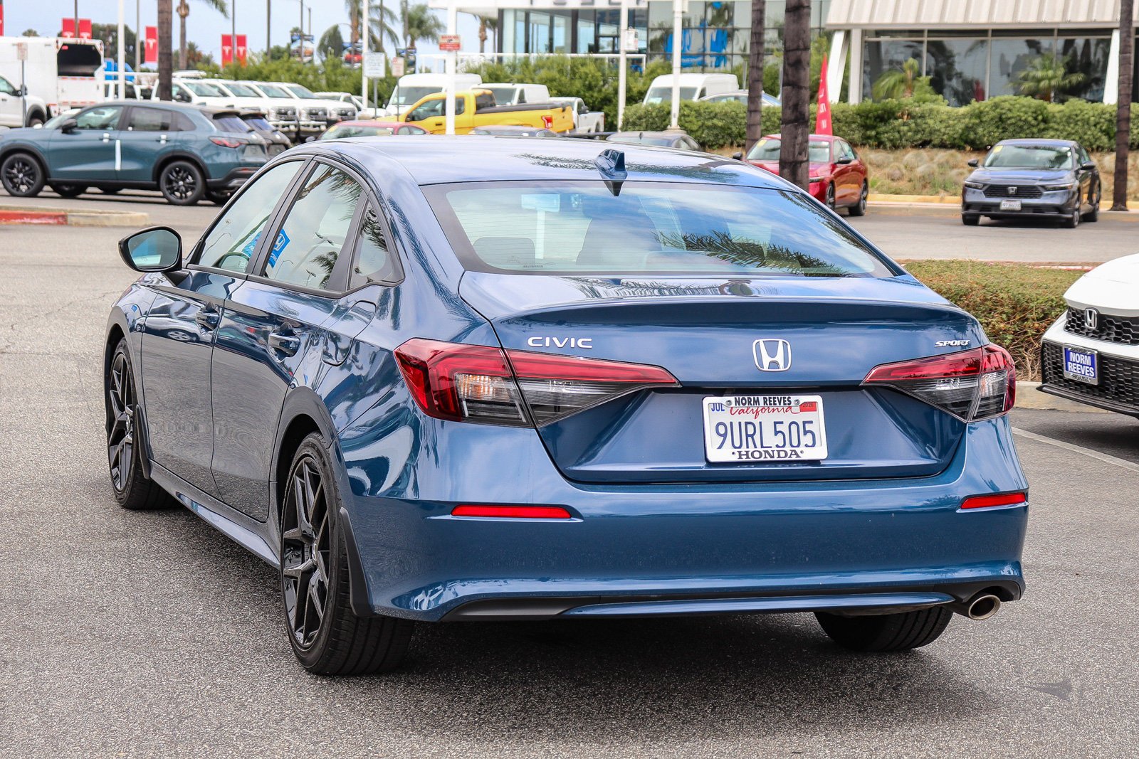 2025 Honda Civic Sport - Photo 13