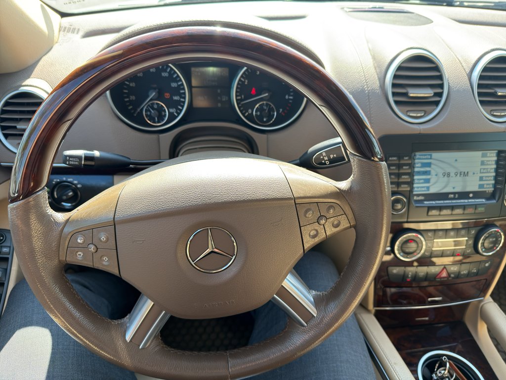 Used 2008 Arctic White Mercedes-Benz 5.5L image 6