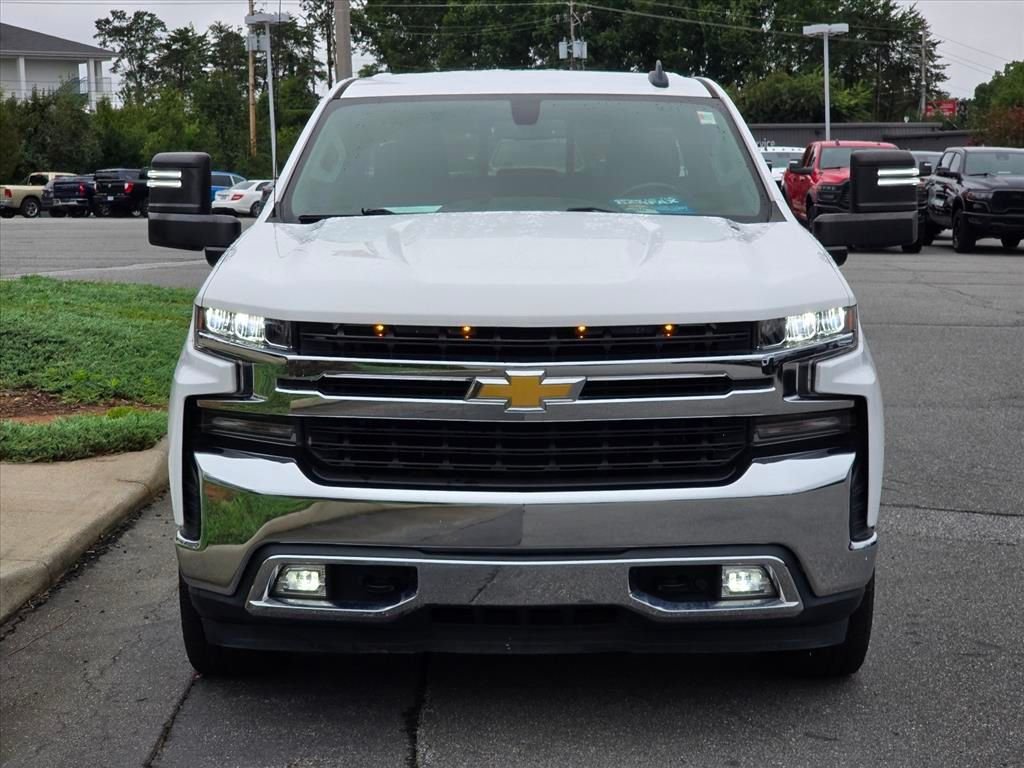 Used 2020 White Chevrolet LT image 22