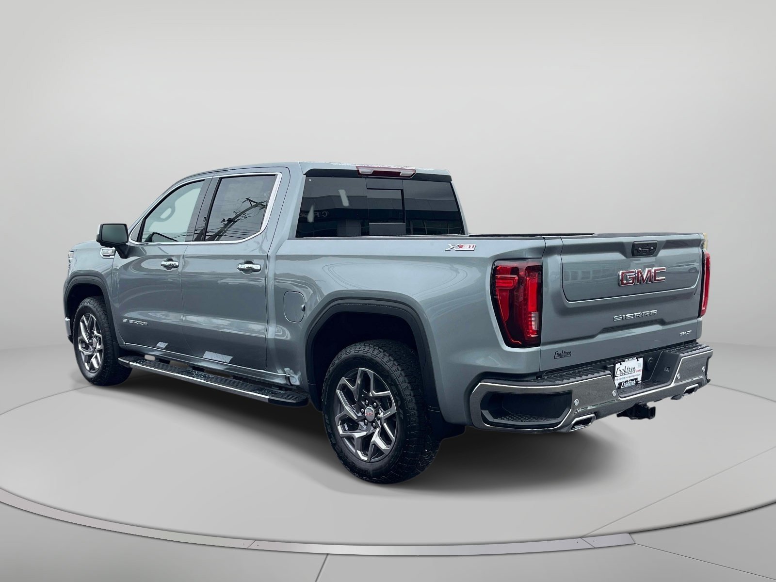2026 GMC Sierra 1500 SLT - Photo 7